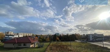 Blisko bródna_narożne_duży ogródek_dla rodziny