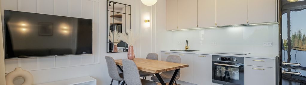 2 pokojowe mieszkanie, miejsce zewnętrzne +komórka