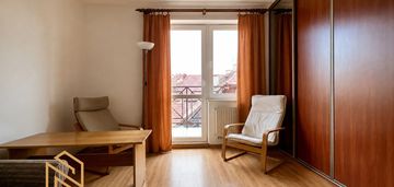 Kawalerka 31 m2 z osobną kuchnią i balkonem