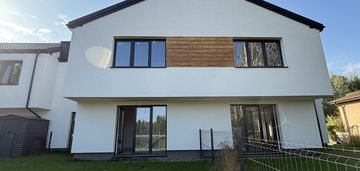 Segment w bobrowcu na kameralnym osiedlu