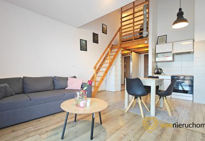 =komfortowa kawalerka = klima= jagodno =buforowa =