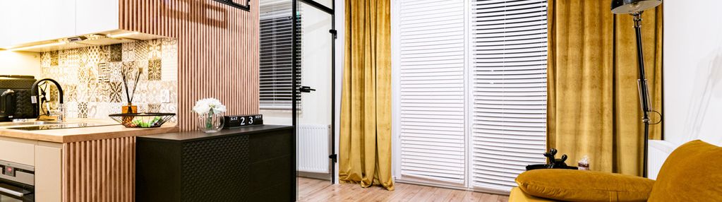 Przewóz i balkon i bagry i wydzielona sypialnia