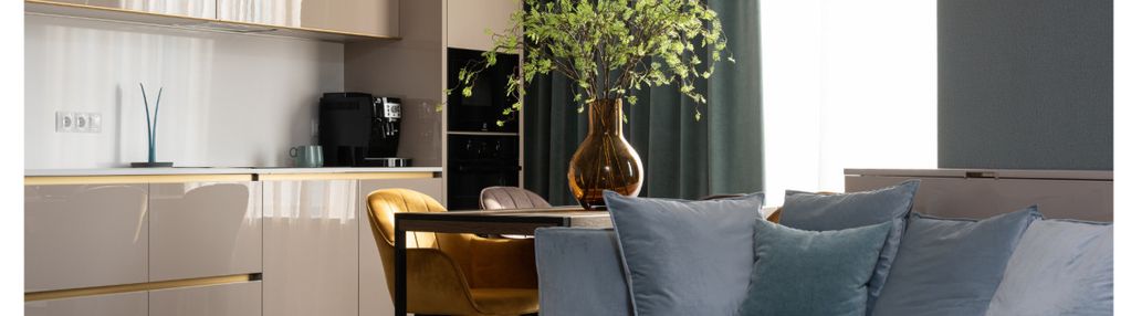 Narożne, przy lesie, słoneczne_jabłonna