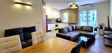 M 4 przy alei brzozowej, zamknięte osiedle, garaż