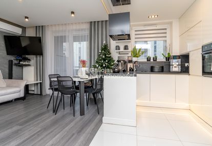 3-pokojowe mieszkanie, taras , świetna lokalizacja