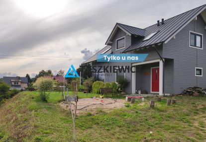 Nowy dom blisko jeziora, pompa ciepła