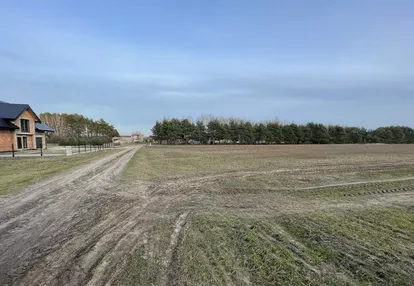 Działka na sprzedaż 850m2