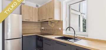 Studio, legionowo ul. hetmańska, miejsce postojowe