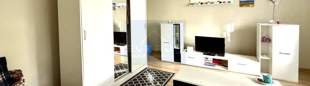 Dom (wolnostojący) na sprzedaż