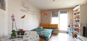 53 m2 w centrum. ogrz. miejskie, winda, parking
