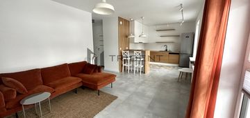 Świeżo wykończone, 2 pokoje z ogródkiem! -zamienie