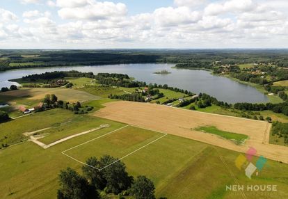 Z widokiem i dojściem do jeziora, możliwość budowy