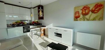 2-pokojowe, umeblowane z garażem i komórką