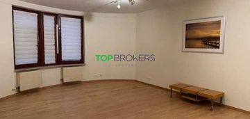 Przestronne 3 pokoje, garaż,  blisko metro