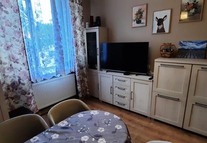 Nietuzinkowy budynek. mieszkanie klasyczne.