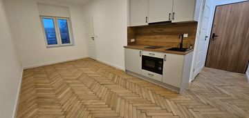 Kamiennica pracująca - centrum katowic,