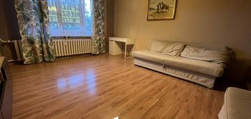 Funkcjonalne 3-pokojowe mieszkanie z osobną kuchni