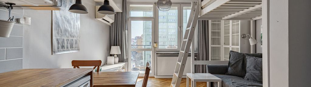 Powiśle-bulwar/po remoncie/balkon/klima/piwnica