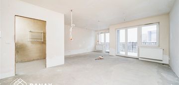 Nowe, z dużym balkonem, 2 miejsca post. i komórka