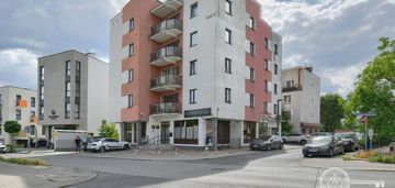 Ul. pck, dwupoziomowe + m. postojowe w hali