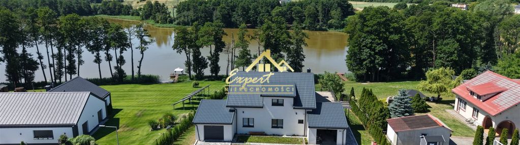 Sprzedam dom z linią  brzegową jeziora.