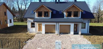 Bliźniak z dużym ogrodem kąty 690 939 337