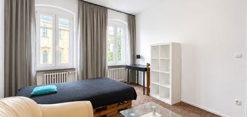 Stare miasto | 32,5 m² | możliwość 2 pokoi |