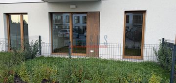 Mieszkanie 33 m2 + ogródek + garaż