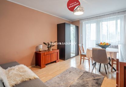 Trzy pokoje z potencjałem inwestycyjnym!