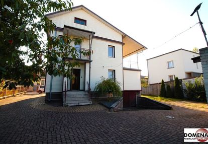 Dom wolnostojący * os.skorupy* blisko centrum