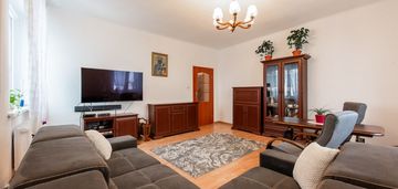 2 pok. dworcowa, 62,50 m2, 2 piętro