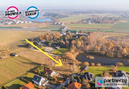 Ze stawem!!! | pelne media | mpzp| droga z płyt