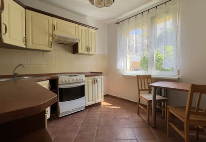 Parter 52,9 m² duży balkon piastów