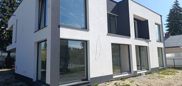 Luksusowy dom jednorodzinny typu bliźniak- siedlce