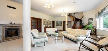 Rezydencja, 3000m2 działka, pompa ciepła