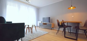 2 pokoje, klima, 43 m2+duży taras, al. pokoju 83