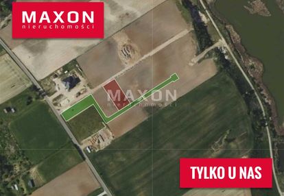 Działka budowlana nad jeziorem 1 004 mkw.