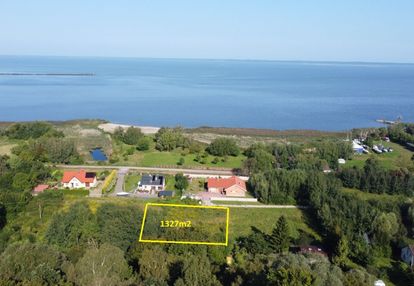 Z salonu za ster jachtu - działka tuż przy marinie