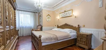 Przestronny apartament u podnóży twierdzy