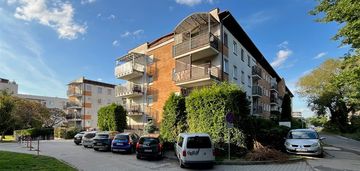 3 pokoje | kuchnia | loggia | 2 łazienki | garaż