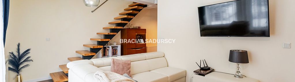 4-pok ul.petrażyckiego/m.park.