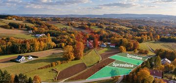 15 ar przy drodze powiatowej, 8 km od ropczyc