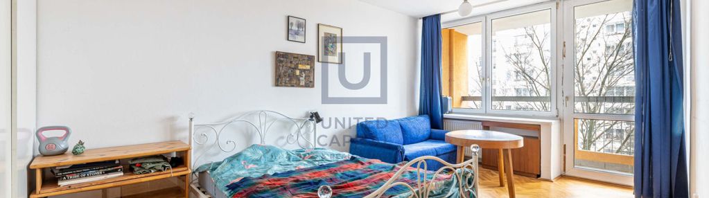 Metro ratusz arsenał | stare miasto | balkon