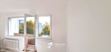 Słoneczne i przestronne mieszkanie z balkonem