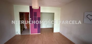 Kawalerka niski blok i piętro