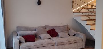 Wynajmę dwupoziomowe mieszkanie w lesznowoli ul. lisia