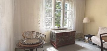 Mieszkanie na parterze domu z garażem i ogrododem