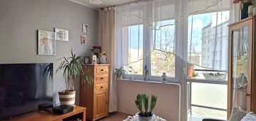 Jasne, ciche, 3-pokojowe z klimatem sadyby