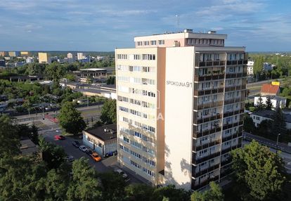 Mieszkanie z dużym balkonem w dobrej lokalizacji