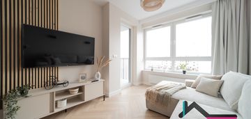 Nowe nowoczesne w nowym budynku w pełni wyposażone